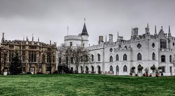 Strawberry Hill House on a cloudy day